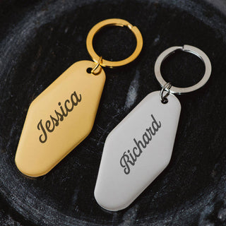 Personalised stainless steel motel keyring with custom engraved names  retro keychain gift